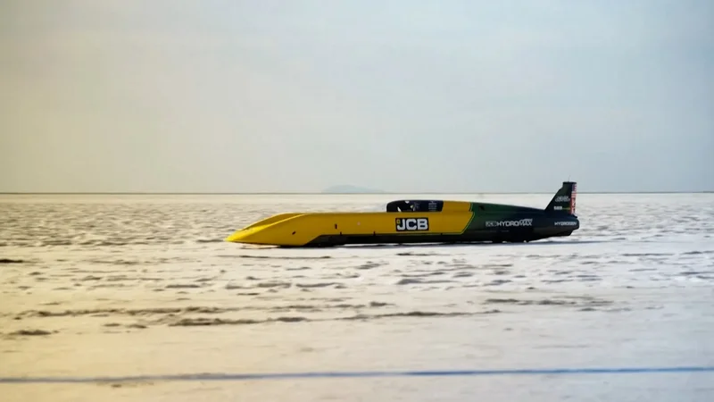 A hydrogen-powered vehicle sets new land speed record