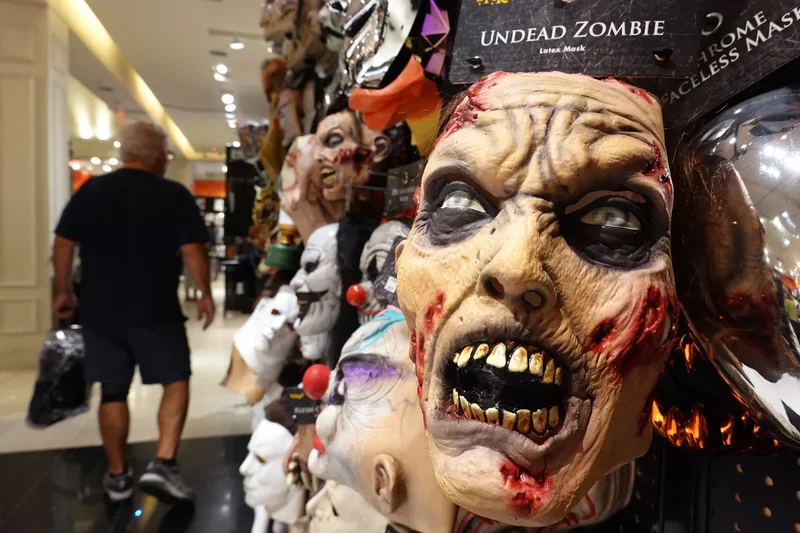Spirit Halloween’s parent company buys Hot Topic