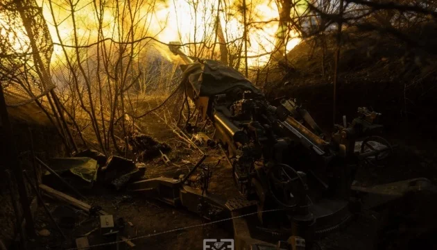 Russian forces trying to cut off Ukrainian foothold on Oskil’s eastern bank – Tregubov