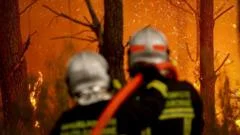 Could tech replace firefighters in the battle against wildfires?