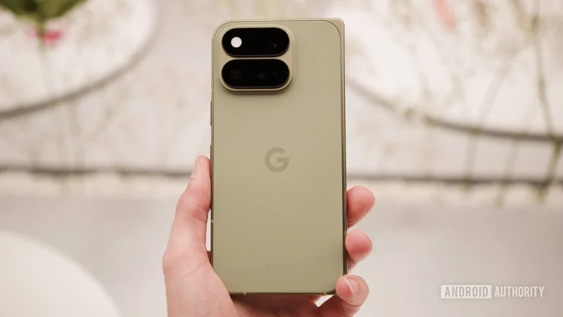Pixel 11 Pro Fold knows what foldable shoppers want: Thinner, lighter, better