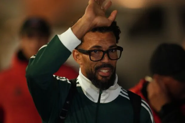 World Cup star Vozinha finally lands in Chile to join Colo Colo