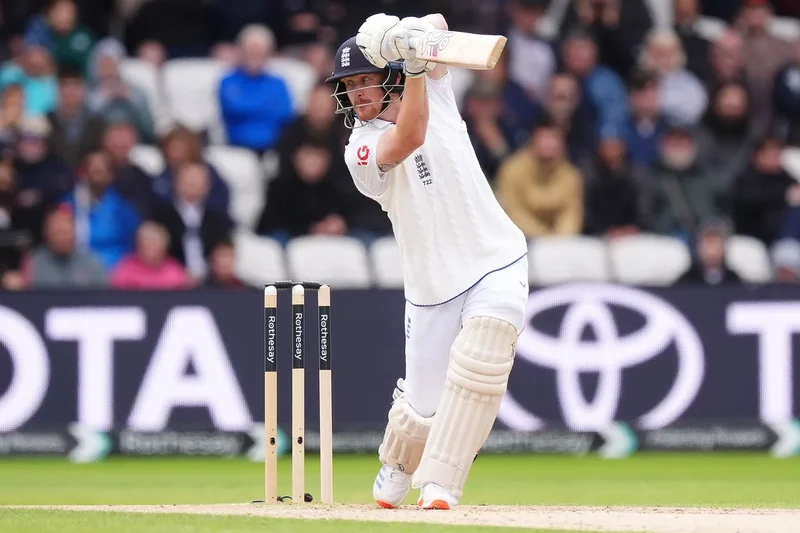 ‘Proper player’ Jordan Cox impresses former England skipper