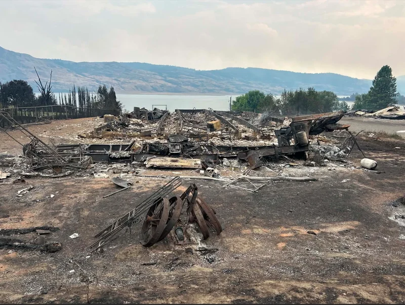 Photos show Bradley Creek wildfire destruction as resident describes losing everything