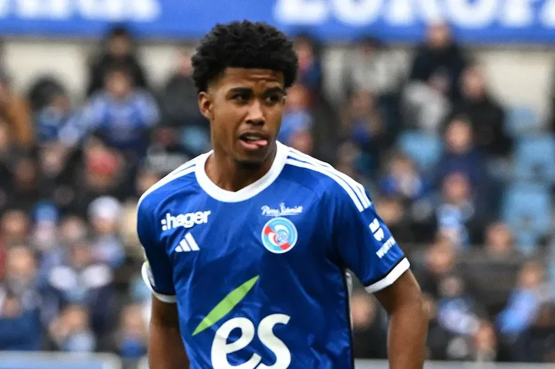 EPL: Man United’s new signing, Andrey Santos tells Carrick his preferred position