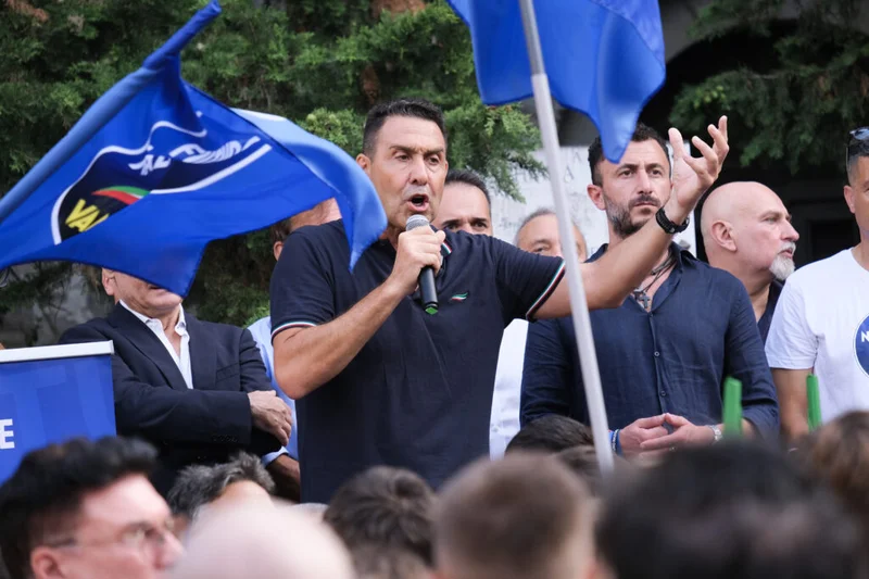 A new rival is forcing Italy’s Meloni back to her far-right roots