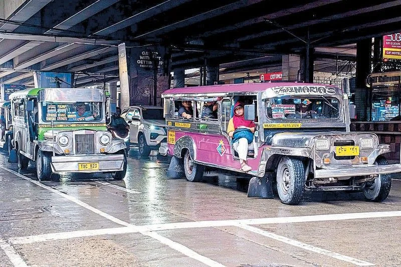 As much as P5/liter cut in pump prices seen