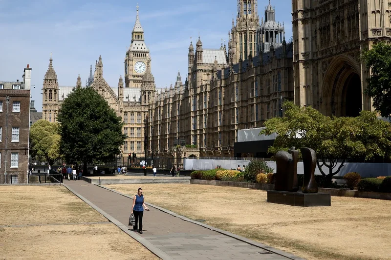 Filming to take place outside Houses of Parliament for new Netflix drama
