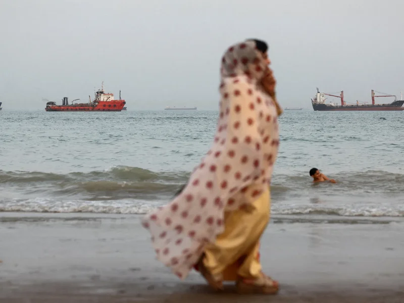 In Bandar Abbas, the ceasefire never came