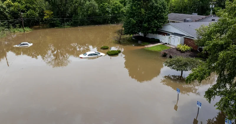 Indiana floods prompt evacuations and water rescues