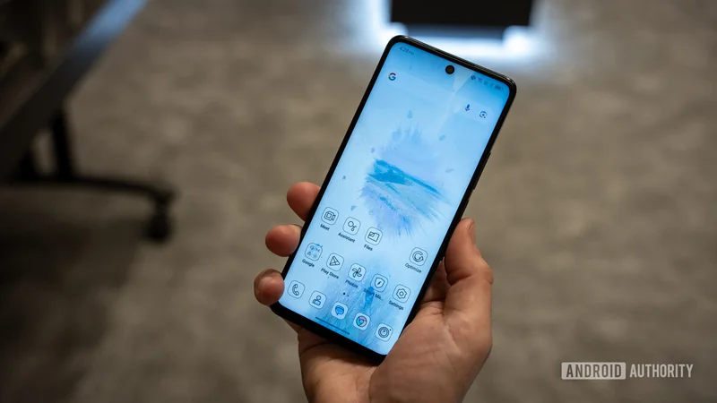Need a budget 5G phone for reading? The TCL 60 XE NXTPAPER 5G is 20% off