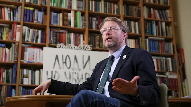 Leader of Russia's only anti-war party vows to remain in country and keep pushing for change