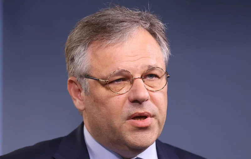 Kiev cannot ensure on its own that potential agreeements are fulfilled — diplomat