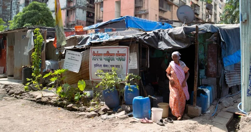 Mumbai’s chawl residents negotiate with ‘light mafias’ for power supply