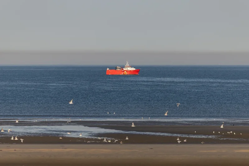 French launch rescue operation as 140 migrants attempt Channel crossing to UK