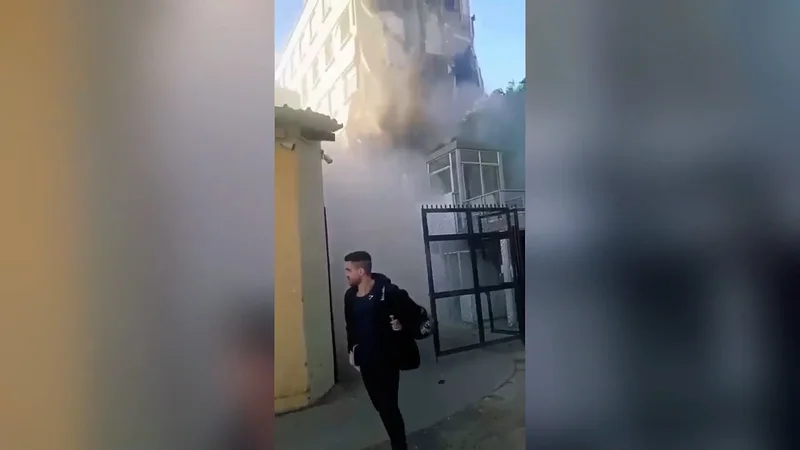 Part of children’s hospital collapses in Colombia earthquake
