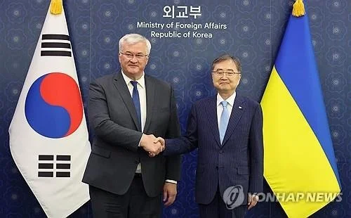 Seoul cautious about Ukraine's defense request amid claims more N. Korean troops being sent to Russia