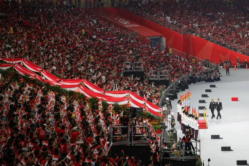 Police close access to areas near National Stadium due to crowding at NDP 2026 Preview