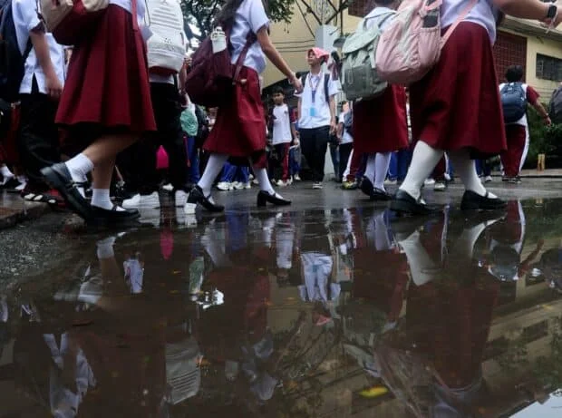 Oriental Mindoro town suspends face-to-face classes due to heavy rains
