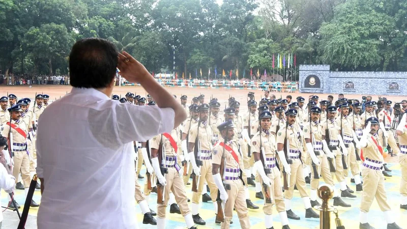 347 police recruits pass out at Muttikulangara