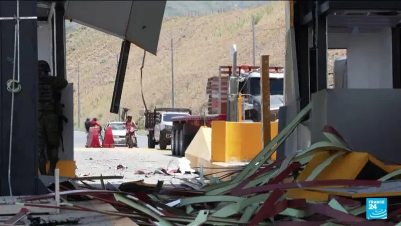 Blast wounds two as de la Espriella cracks down on prisons