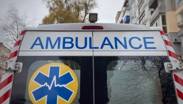 Russian forces attacked high-rise building in Kherson; one person injured