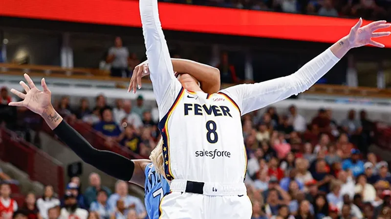 Sophie Cunningham speaks out against DiJonai Carrington after flagrant foul and 'White privilege' post
